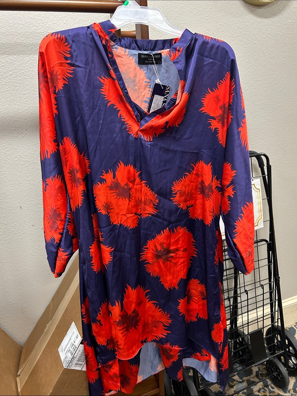 Sana Safinaz Navy & Red Floral V-Neck Tunic Top or kimono Silk, size small 2 pc